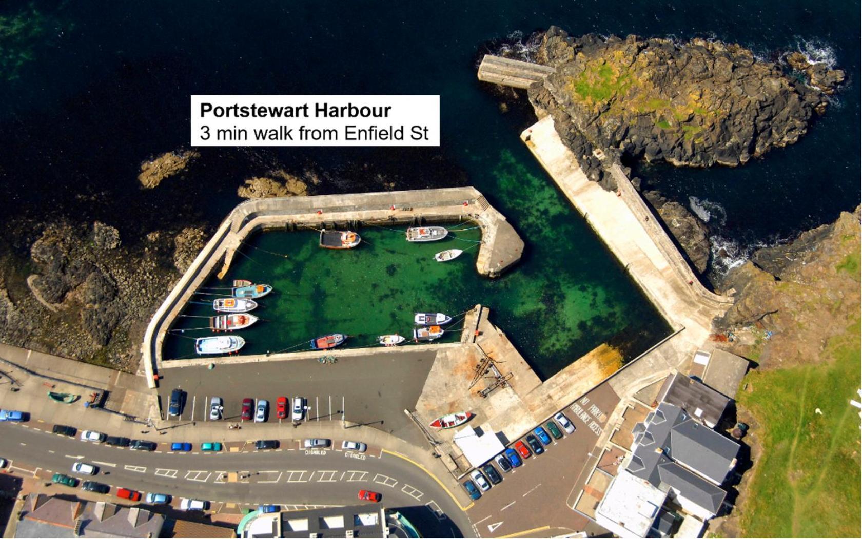 הוילה Enfield Street House Behind Portstewart Promenade With Partial Sea View From Front 3 Bed Sleeps 7 מראה חיצוני תמונה